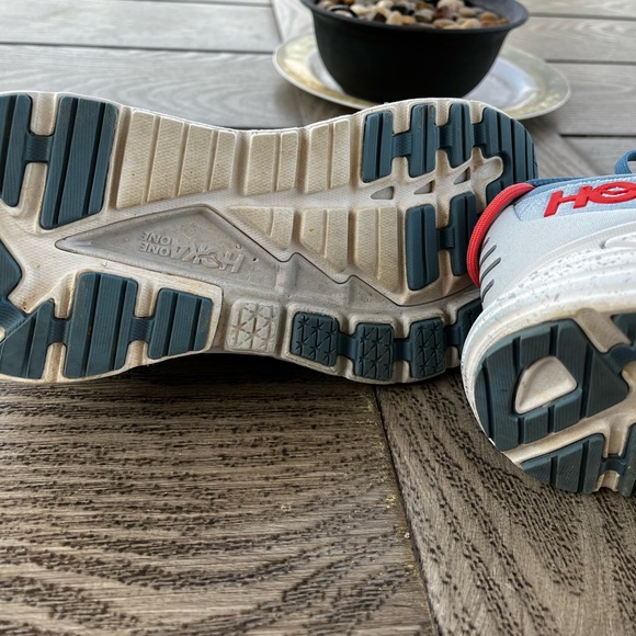Hoka Light Blue Running Shoes with Coral Accents Size 7 - Picture 9 of 10